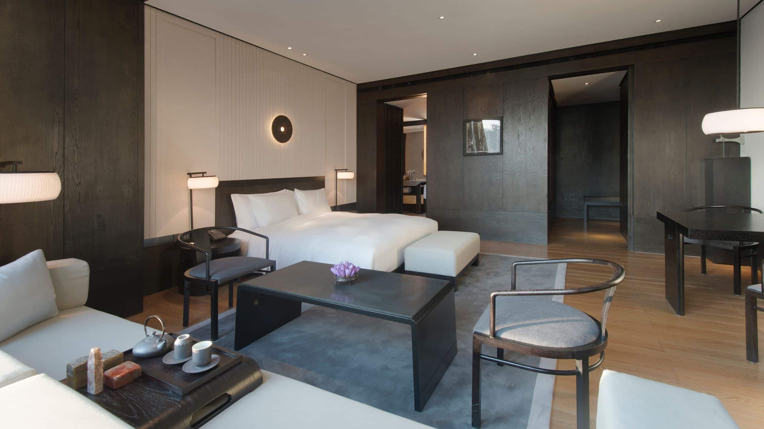 Hyatt Regency Wuhan Optics Valley Экстерьер фото