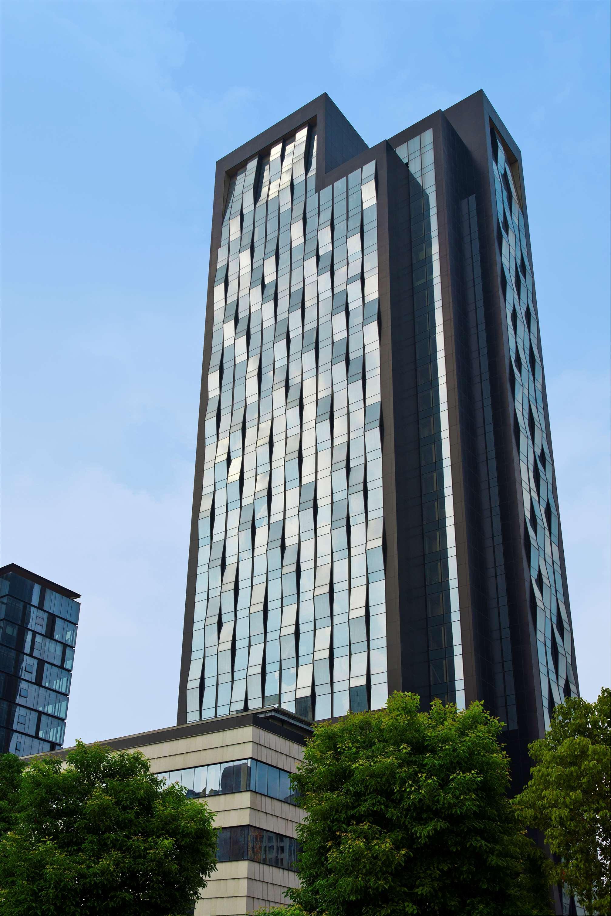 Hyatt Regency Wuhan Optics Valley Экстерьер фото