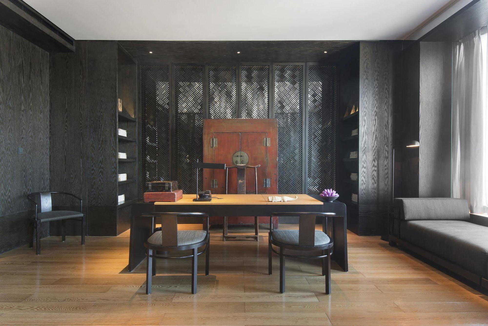 Hyatt Regency Wuhan Optics Valley Экстерьер фото